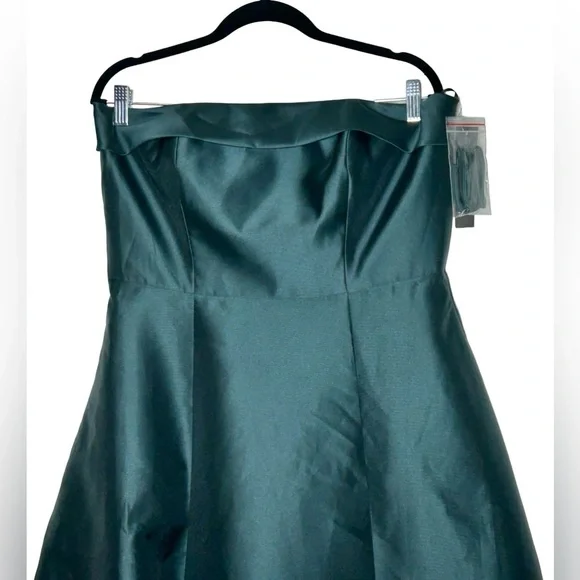 NWT Alfred Sung Hunter Green Strapless Bias Cuff Bodice Satin Gown, Pockets, 14R - Picture 7 of 15